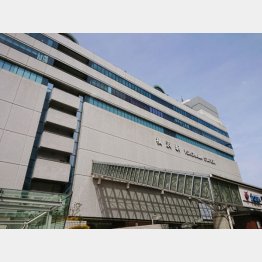 多くの人が利用する横浜駅