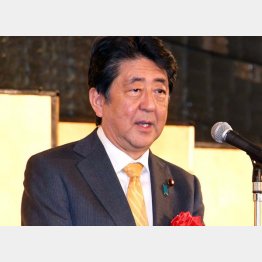近頃やけに元気な安倍前首相（12日、都内）／（Ｃ）日刊ゲンダイ