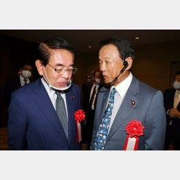下村博文氏（左）や麻生太郎氏も使っている（Ｃ）日刊ゲンダイ
