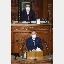 マトモな政策立案ができず（臨時国会召集、所信表明演説を行う菅首相）／（Ｃ）日刊ゲンダイ