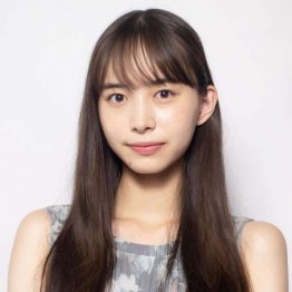 井桁弘恵さん（Ｃ）ボックスコーポレーション