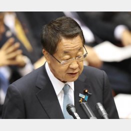 アウト（吉川元農相）／（Ｃ）日刊ゲンダイ