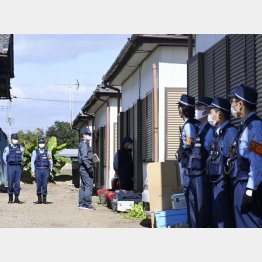 群馬県警の家宅捜索を受けた、家畜盗難に関与したとみられるベトナム人らが使用していた建物（Ｃ）共同通信社