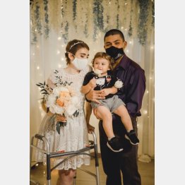 （バナー・サンダーバード医療センターのフェイスブックから）