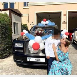 グリナラ・マクエディノバさんと息子のラナム君（インスタグラムから）