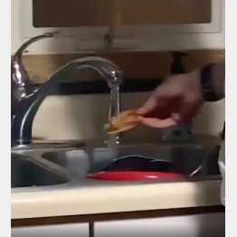 あり得る？あり得ない？（レディットの動画から）