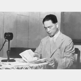 重大声明を発表する汪兆銘（昭和14年7月18日、場所不明）／（Ｃ）共同通信社