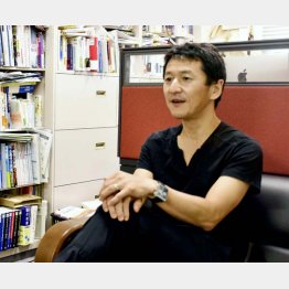岩田健太郎医師（Ｃ）日刊ゲンダイ