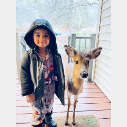 友達になったの（ステファニーさんのフェイスブックから）