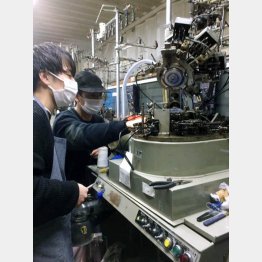 靴下ブランド「つつした」の靴下製造現場（提供写真）