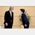 橋本“新会長”（右）にバッハIOC会長（左）はどう出るか（Ｃ）ロイター