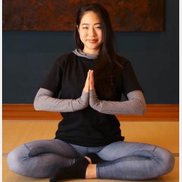 ブレストラン代表、プロフェッショナルヨガ講師の沖知子さん（Ｃ）日刊ゲンダイ