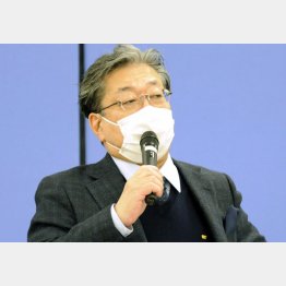 旭川医科大の吉田晃敏学長（Ｃ）共同通信社