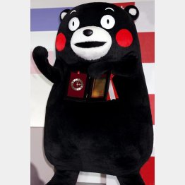 くまモン人気はワールドワイド！（Ｃ）日刊ゲンダイ