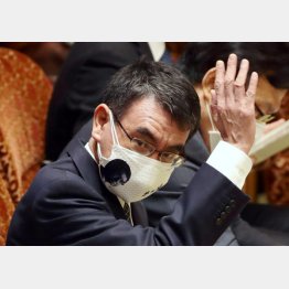 再び見直し？（河野太郎行革相）／（Ｃ）日刊ゲンダイ