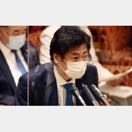 不自然なほど少ない都の実態に疑問（田村憲久厚労相）／（Ｃ）日刊ゲンダイ