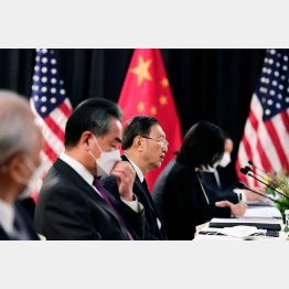 米中が緊迫、引きずられる日本（中米ハイレベル戦略対話、18日）／（Ｃ）ロイター