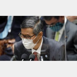 多量のウイルスをどう説明する？（新型コロナウイルス感染症対策分科会の尾身茂会長）／（Ｃ）日刊ゲンダイ