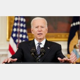 中国との対決姿勢を強めるバイデン米大統領（Ｃ）ロイター