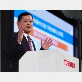 経済再建を推し進めるなか、なぜいま買収提案なのか（東芝の車谷暢昭社長兼CEO）／（Ｃ）日刊ゲンダイ