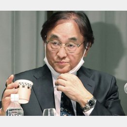 会見でフジ・メディアHDの金光修社長は持論を展開（Ｃ）共同通信社