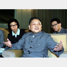 写真① 新しい日中関係について語る鄧小平中国共産党副主席（1978年当時）／（Ｃ）共同通信社