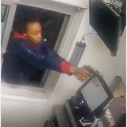 （メンフィス市警のフェイスブックから）