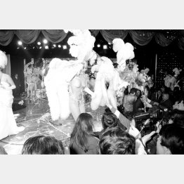 「ヌード芸術」を看板に、ジプシー・ローズらを生んだ日劇ミュージックホール（Ｃ）共同通信社