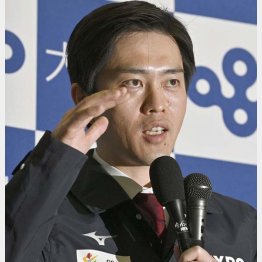 まん延防止等重点措置は失敗（昨20日、緊急宣言要請決定会見をした大阪の吉村洋文府知事）／（Ｃ）共同通信社