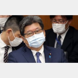 重責を担う萩生田光一文科相（Ｃ）日刊ゲンダイ