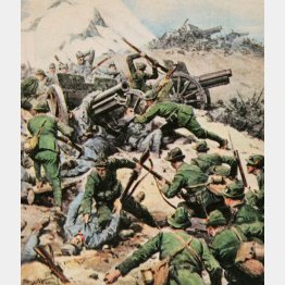 イタリア戦線で銃剣を使ってハンガリー軍と戦うイタリア兵（Ｃ）Album／Prisma／共同通信イメージズ