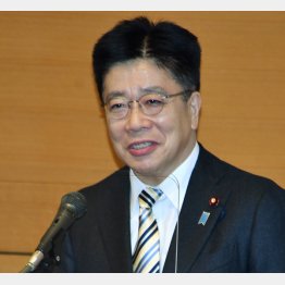 笑えない（加藤勝信官房長官）／（Ｃ）日刊ゲンダイ