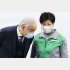 女帝の地ならし役？（意見交換会を終えた小池百合子知事と東京都医師会の尾崎治夫会長）／（Ｃ）共同通信社
