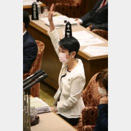 二番じゃダメだ（蓮舫議員）／（Ｃ）日刊ゲンダイ