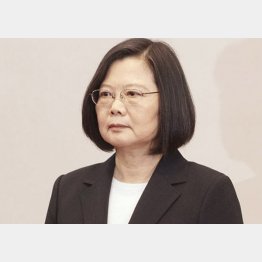 台湾の葵英文総統（Ｃ）総統府提供・共同