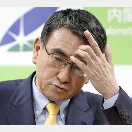 職場接種受け付け一時停止を発表（Ｃ）共同通信社