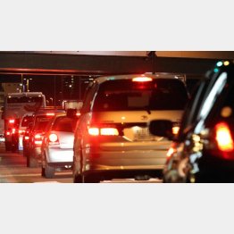 東京脱出で静かなところへ（Ｃ）日刊ゲンダイ