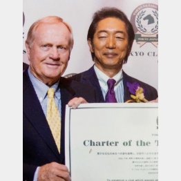 来日した帝王にインタビュー（提供写真）