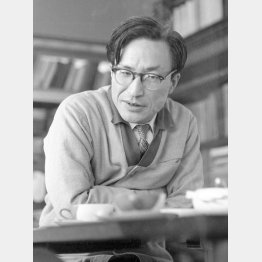 丸山眞男（1959年2月撮影）／（Ｃ）共同通信社