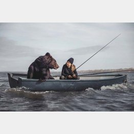 ベロニカさんとアーチ（ツイッターから）