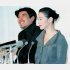 結婚会見での石橋貴明（左）と鈴木保奈美（Ｃ）日刊ゲンダイ