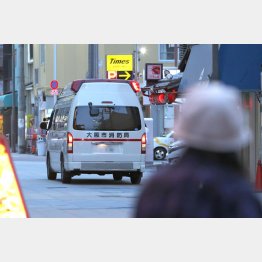 救急搬送が今生の別れに…（Ｃ）日刊ゲンダイ