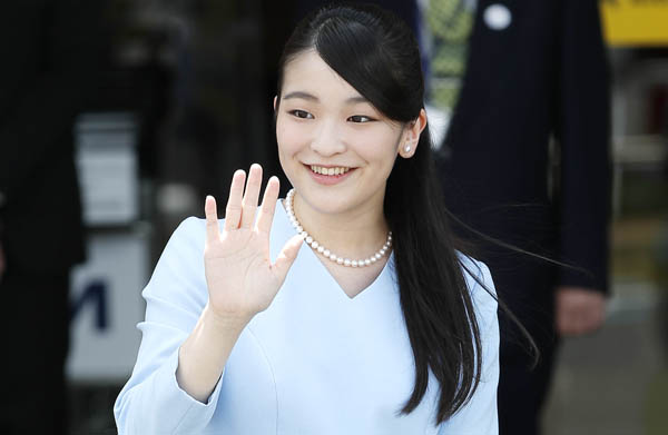 眞子さまと小室圭さん「今秋結婚報道」に懐疑的な声…秋篠宮さまが下す“苦渋の決断”の先|日刊ゲンダイDIGITAL