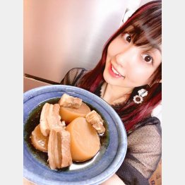 グラビアアイドルの椎名香奈江さん（提供写真）