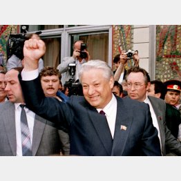 崩壊後、エリツィンがロシア大統領に（Ｃ）ロイター