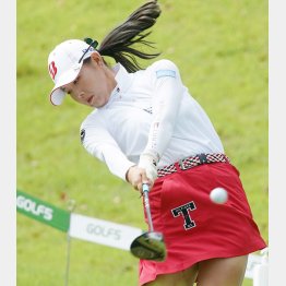 ツアー2勝目を挙げた吉田優利（Ｃ）日刊ゲンダイ