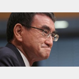 党内人気優勢といっても（河野太郎ワクチン担当相）／（Ｃ）日刊ゲンダイ