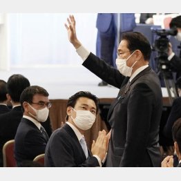 誰がなっても…（選出された岸田文雄新総裁）／（Ｃ）日刊ゲンダイ