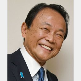 上機嫌のワケは…（Ｃ）日刊ゲンダイ