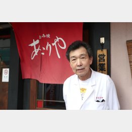 店主の辻本さん（Ｃ）日刊ゲンダイ